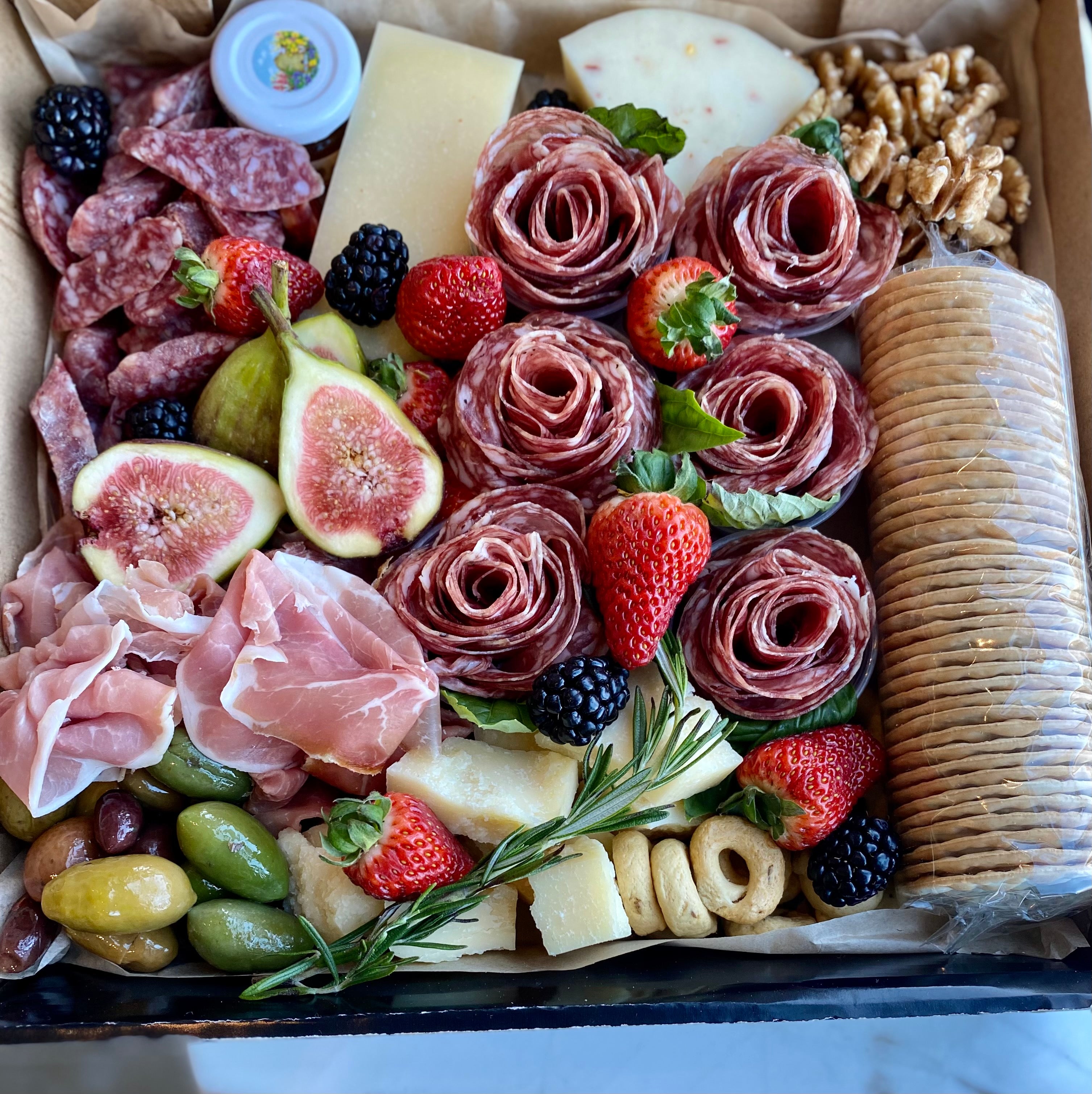 🎉✨OUR NEW SNACK BOX IS HERE ✨🎉 Try the new Artisanal Charcuterie snack box  from Italy. It comes with Cacciatore Salami, Fontinello Cheese, and